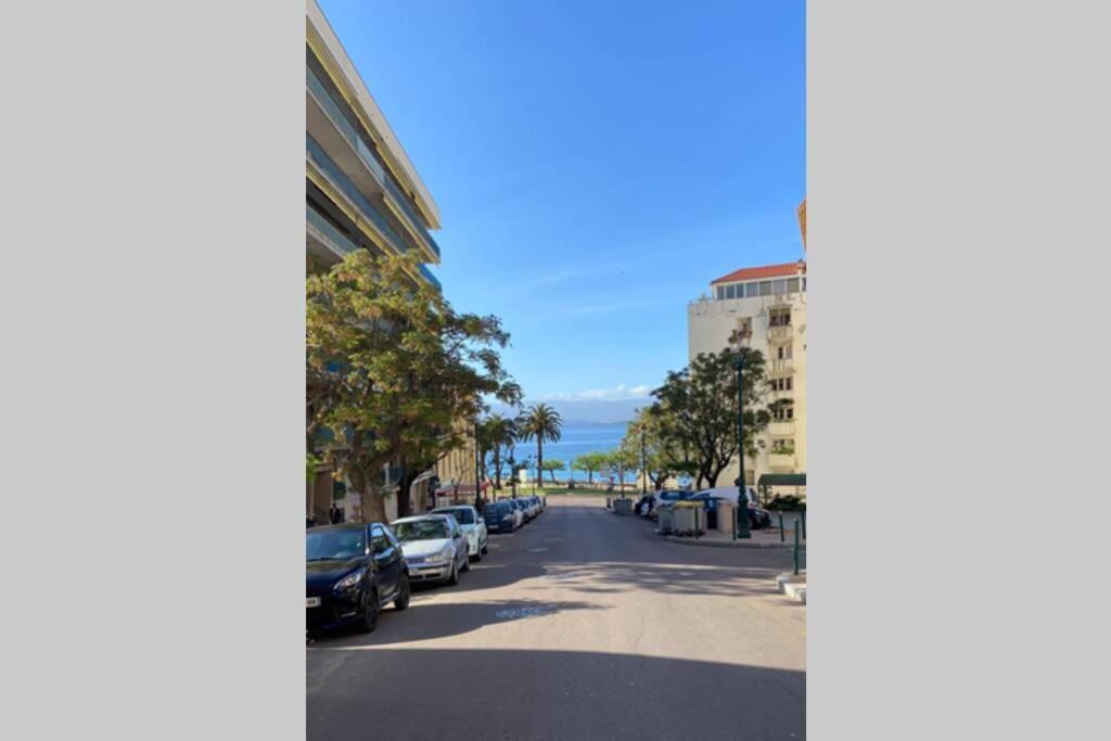 Ajaccio Magnifique T2 Neuf 40M2 Avec Balcon Au Trottel 4 Couchages Wifi Clim Parking Plage A Pieds 100M Экстерьер фото
